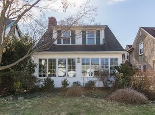 318 Merion Ave, Narberth, PA 19072