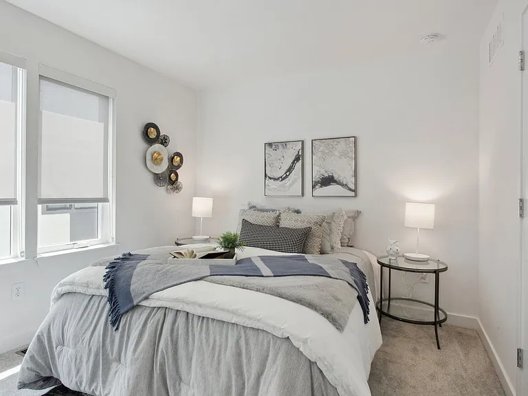 Central Park Townhomes — Photo 43