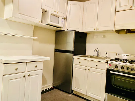 Kitchen, photo 1