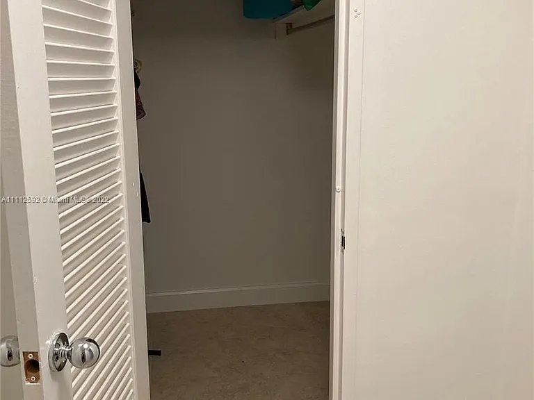 5161 Collins Ave #210 — Photo 16