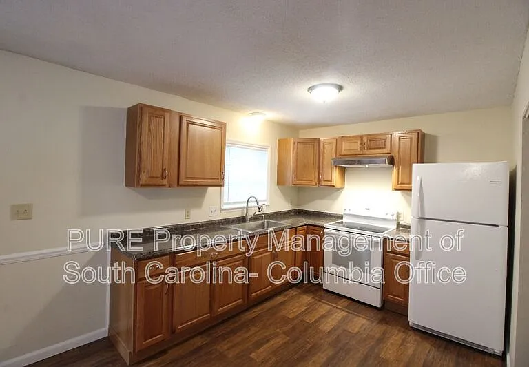 403 Charwood Ln — Photo 25