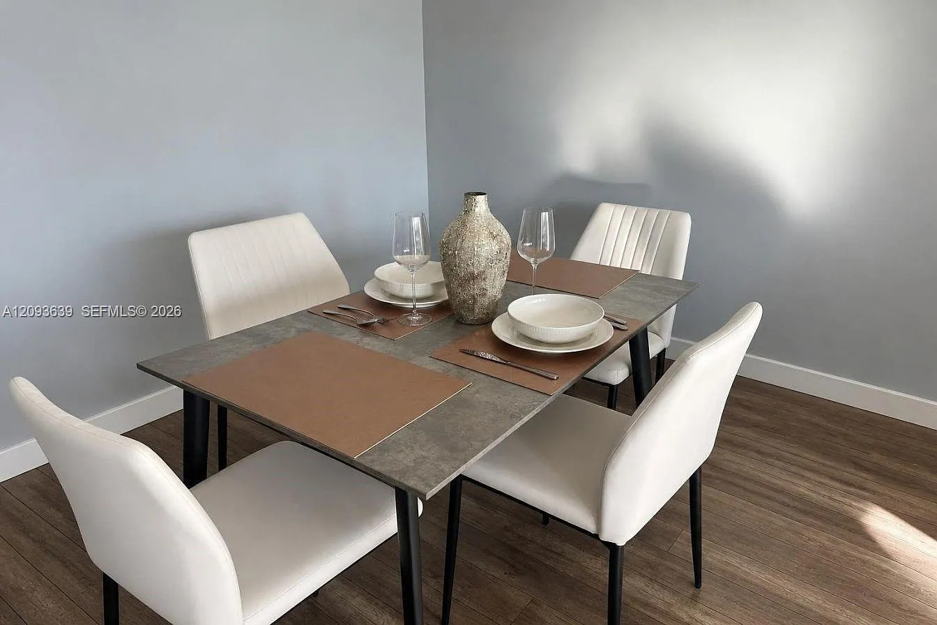 Ocean View Towers Condo — Photo 3
