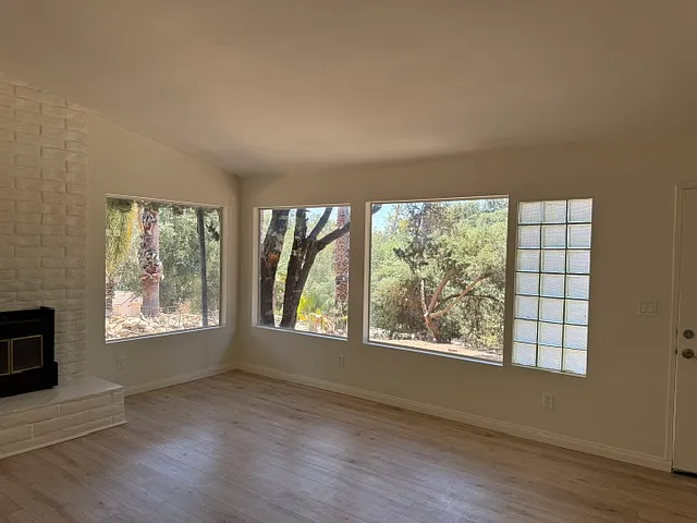 15077 Adams Dr — Photo 6