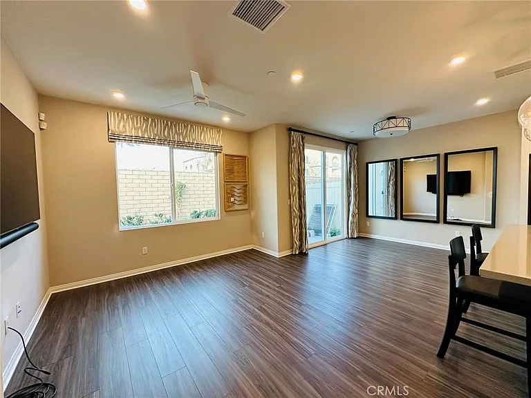 196 Bonita Ln — Photo 6