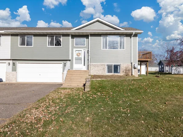 716 Main St W, Isanti, MN 55040