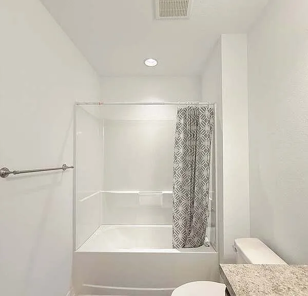 18715 Alfaro Loop — Photo 32