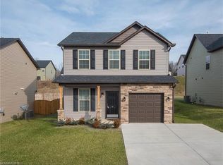 56 Mallard Run Dr, Arden, NC 28704