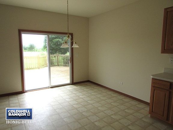 5th image of 3169 Kennedy Dr