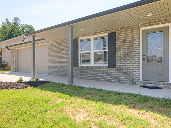 2nd image of 4617 Bella Capri Ln