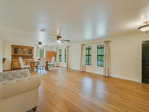 660 Possum Tree, Fischer, TX 78623