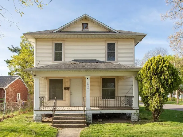 1033 W Blaine Ave, Elkhart, IN 46516