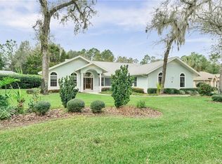 4 Redbay Ct W, Homosassa, FL 34446