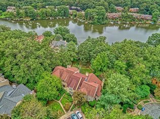 11133 Watermans Dr, Reston, VA 20191