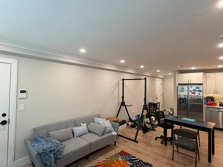 9 Everett St #3 — Photo 8