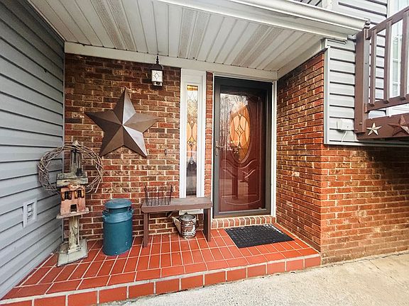 4th image of 38 Evening Star Rd