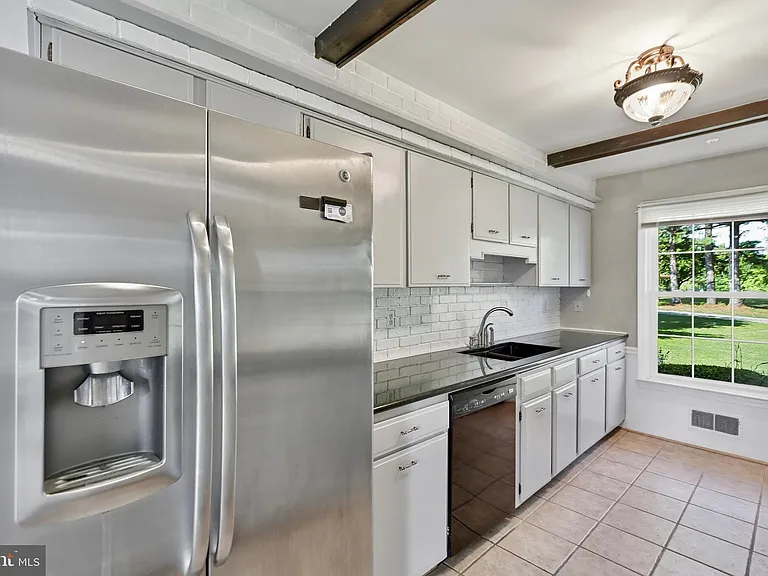 39088 Bolington Rd — Photo 12