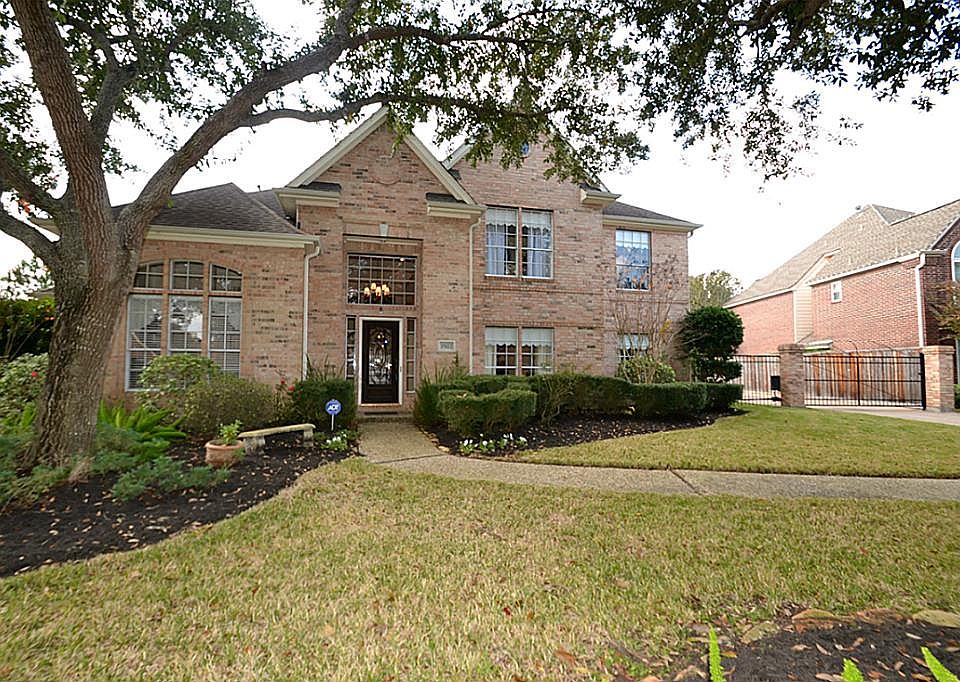 1st image of 19423 Kessington Ln