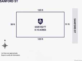 2305 Sanford St, Muskegon Heights, MI 49444