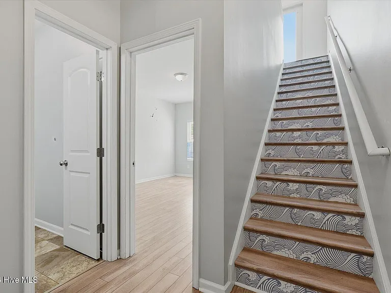 806 Blanche Ave #2 — Photo 6