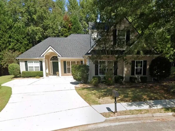 100 Avondale Cir, Newnan, GA 30265