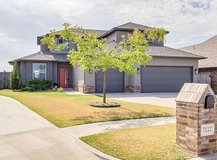 7112 NW 152nd St, Edmond, OK 73013