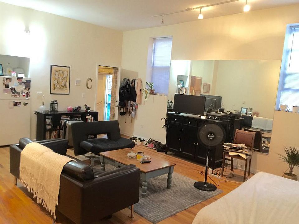 1st image of 1434 N Western Ave #1