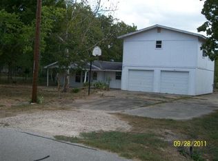 11826 Lang Shores Dr, Angleton, TX 77515