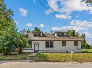 3827 P South Dr, Meridian, MS 39305