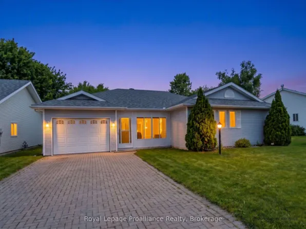 5 Cretney Dr, Prince Edward County, ON K0K 3L0