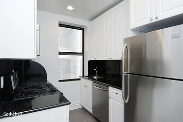 Rented by Sotheby's International Realty