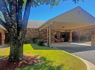 500 Pakis St APT 2B, Hot Springs National Park, AR 71913