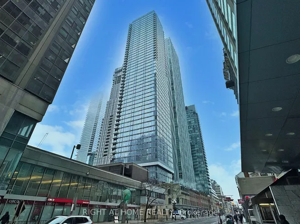8 Cumberland St, Toronto, ON