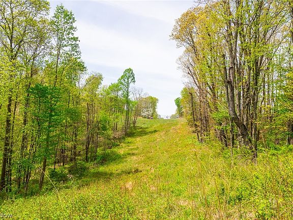 3rd image of 6268 Kings Ridge Rd