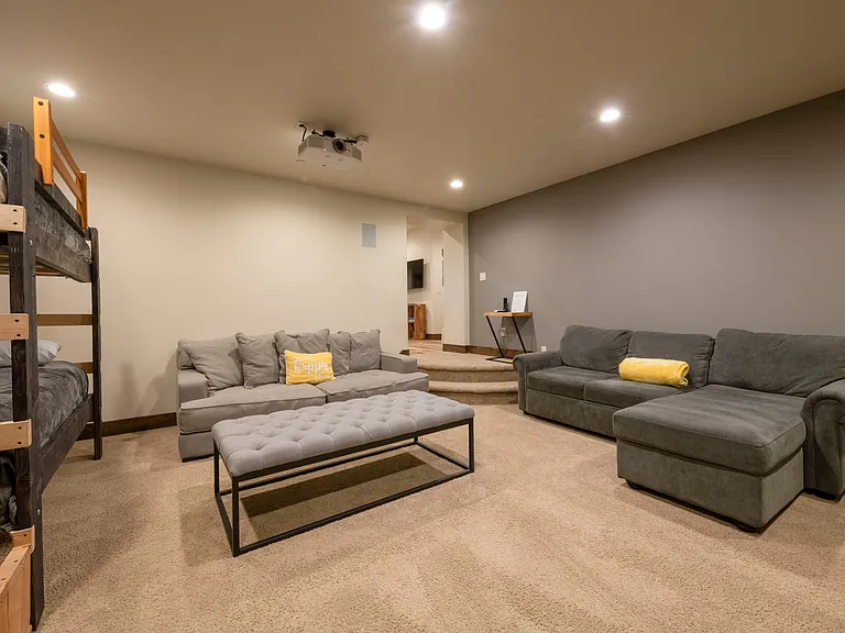 1119 W Wintercress Trl — Photo 35