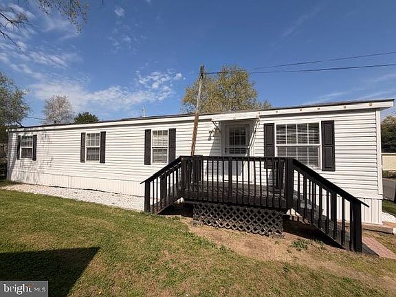 2nd image of 112 Woodside Rd