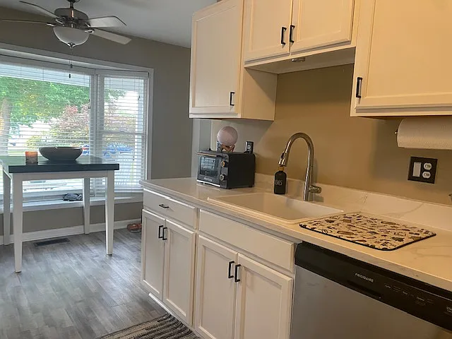 8501 Adventure Ct — Photo 9