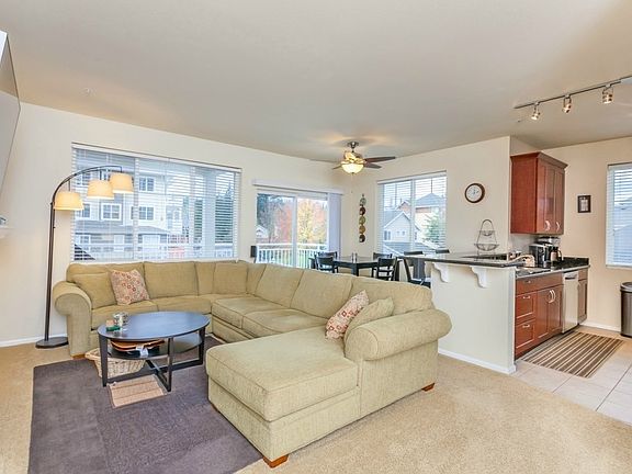 Living room 1