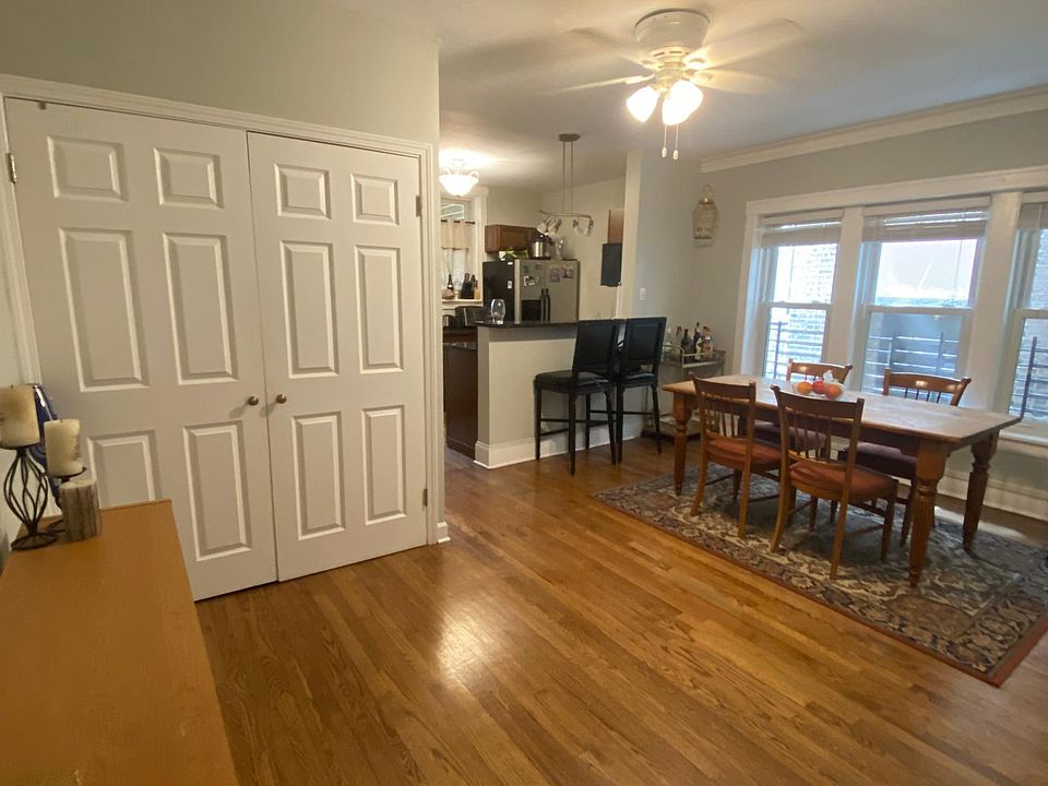 Dining/Gathering Room