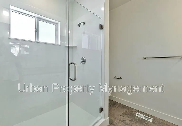 8347 S Durham St #1 — Photo 6