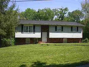 371 Boyd Ln photo 1