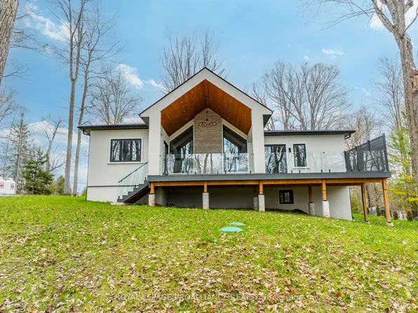 160 Sumcot Dr, Trent Lakes, ON K0L 1J0