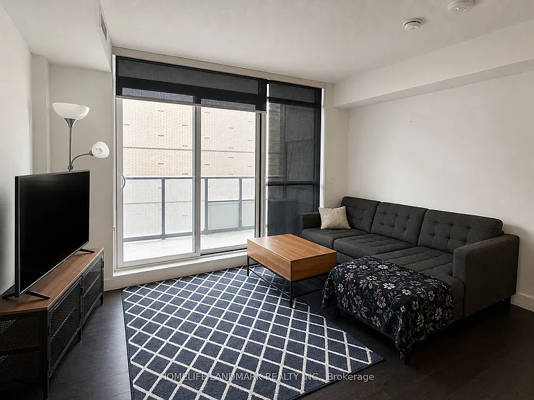 38 Widmer St #803 — Photo 4