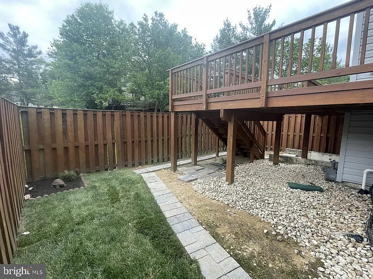8845 Eagle Rock Ln — Photo 41