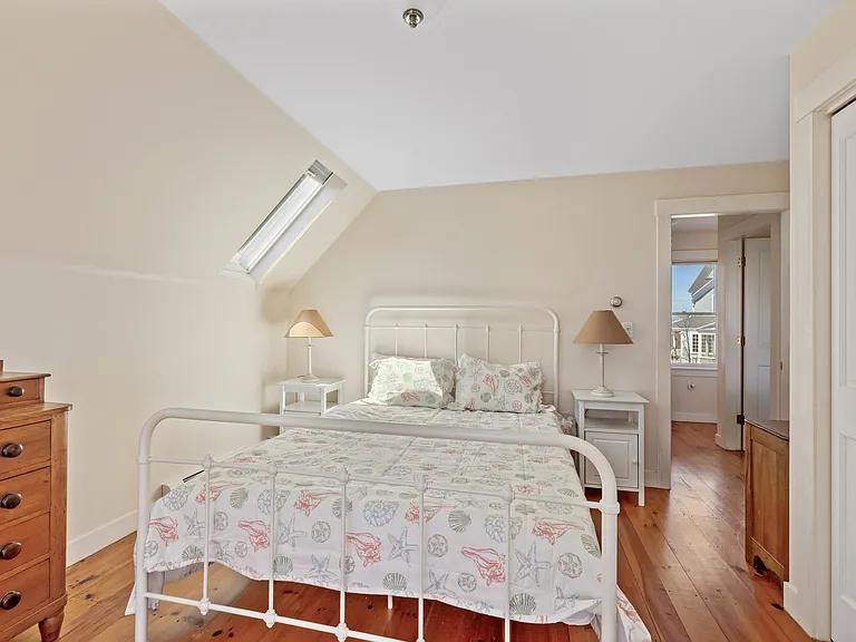 1 Beach House Ln — Photo 20