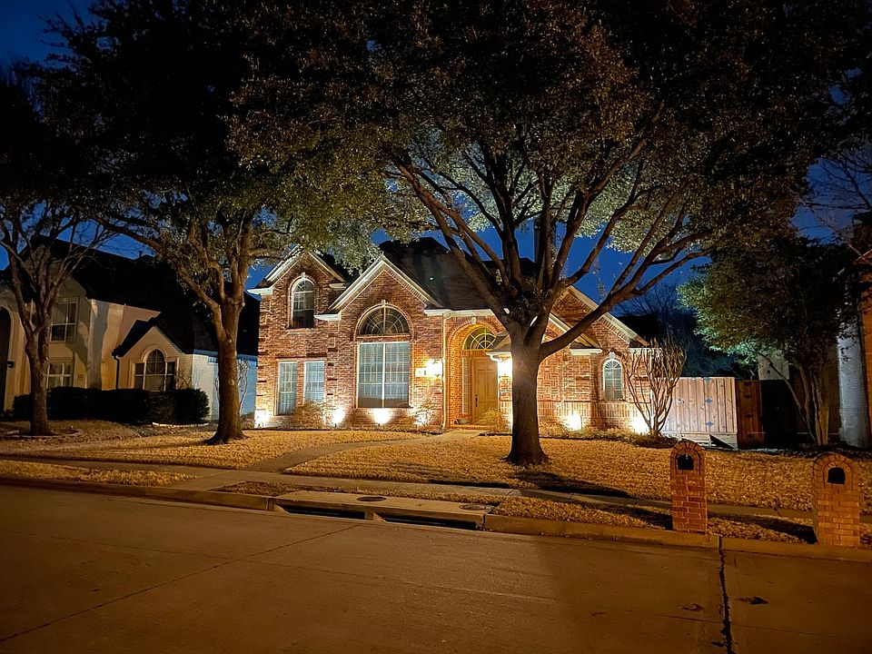 1st image of 5912 Broadmoor Dr
