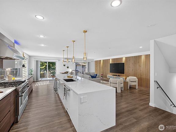 5th image of 629 Bing Road #A
