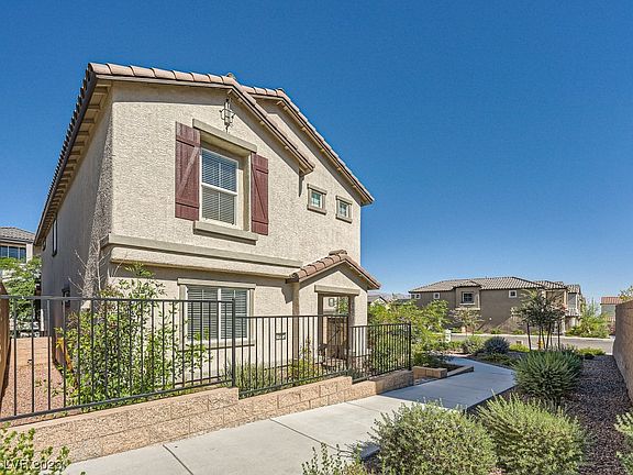 2nd image of 10572 Sariah Skye Ave