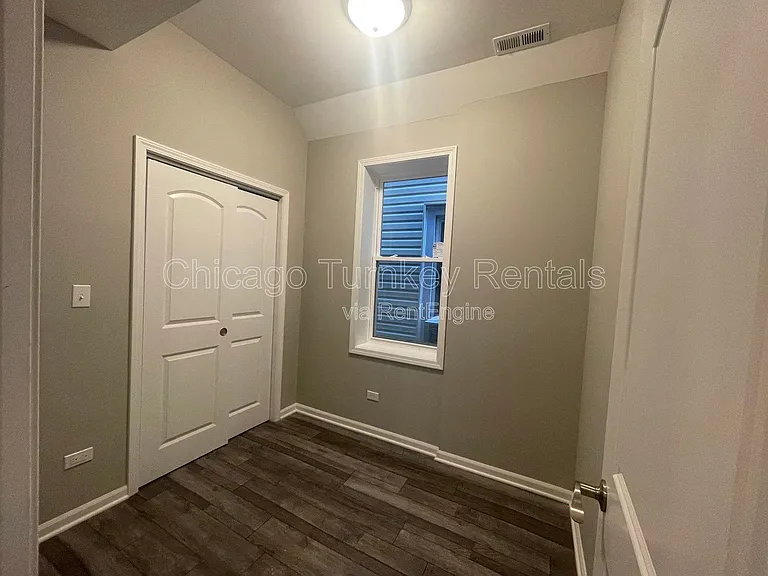 2624 W 24th St #1F — Photo 13