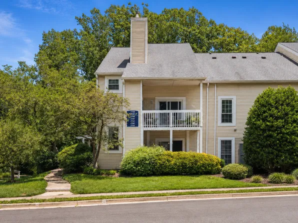11976 Cardamom Dr #1, Woodbridge, VA 22192