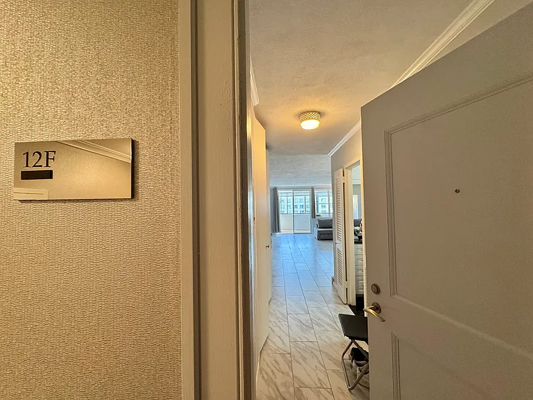 8 Whittier Pl #12F — Photo 31